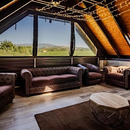 Dominium Pinceszet Es Panzio Bed & Breakfast Gyöngyös Екстериор снимка